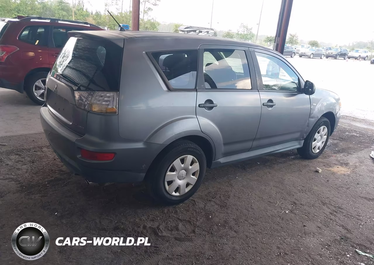 2010 Mitsubishi Outlander Es VIN:JA4AS2AW5AZ001147 - 4
