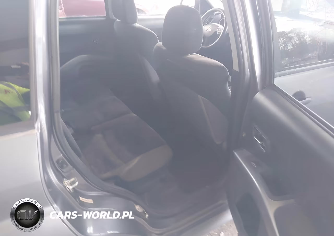 2010 Mitsubishi Outlander Es VIN:JA4AS2AW5AZ001147 - 8