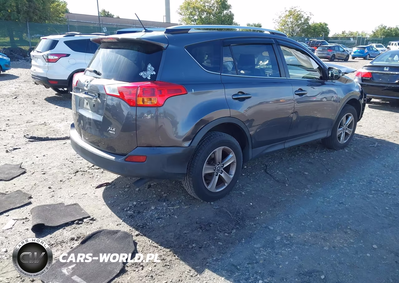 2015 Toyota Rav4 Xle VIN:JTMRFREV4FJ018745 - 4