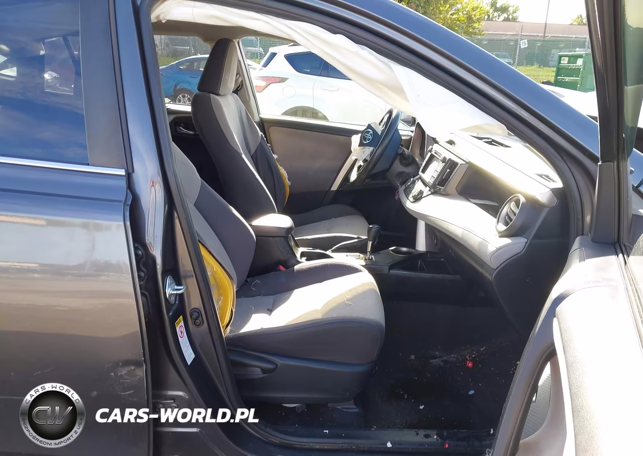 2015 Toyota Rav4 Xle VIN:JTMRFREV4FJ018745 - 5