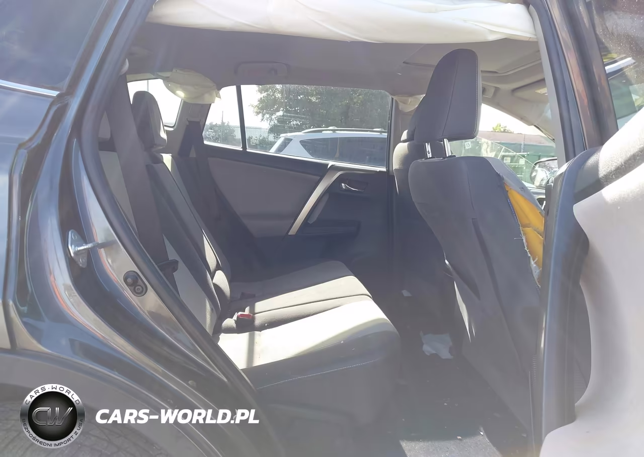 2015 Toyota Rav4 Xle VIN:JTMRFREV4FJ018745 - 8