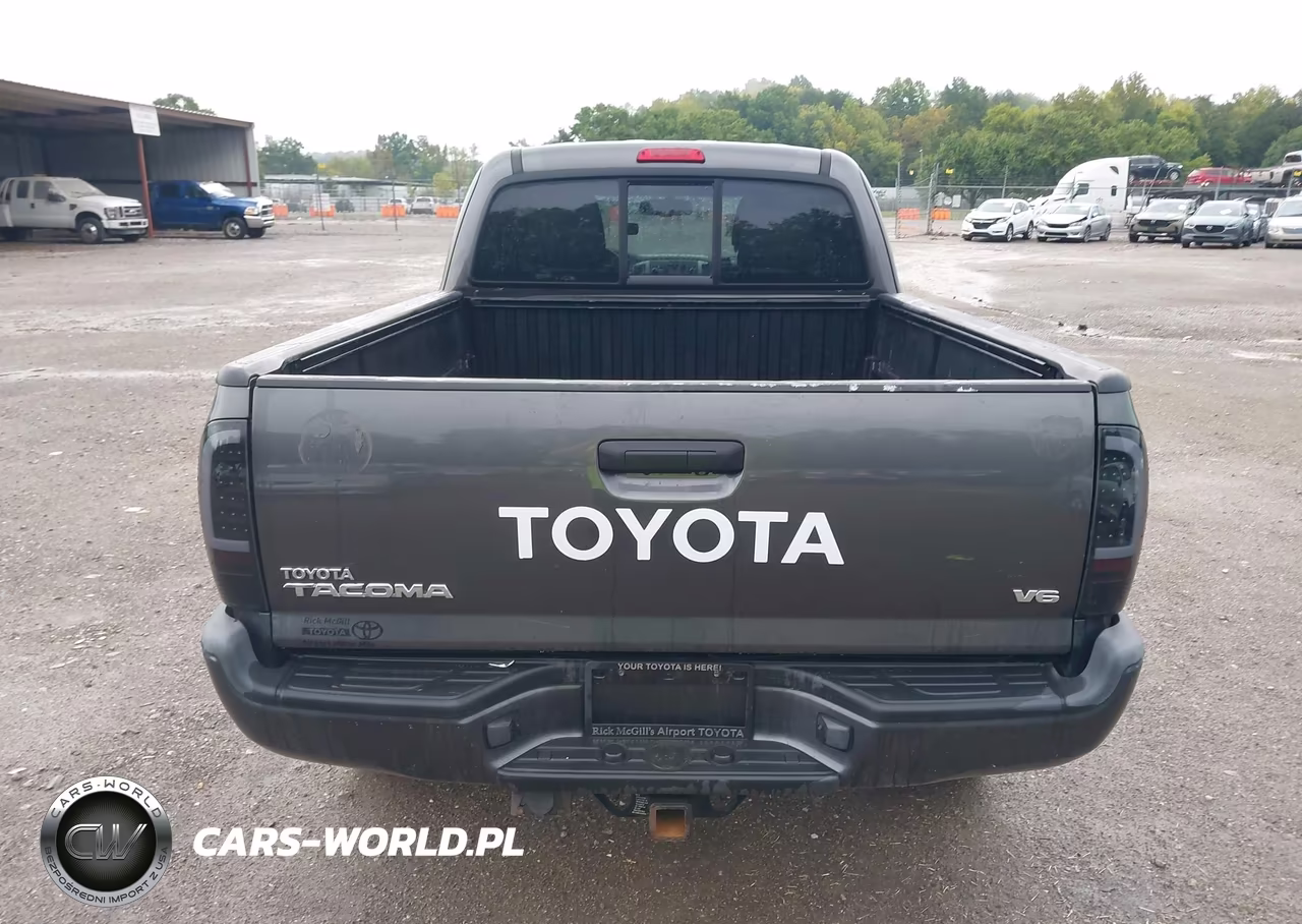 2013 Toyota Tacoma Base V6 VIN:5TFUU4ENXDX056980 - 17
