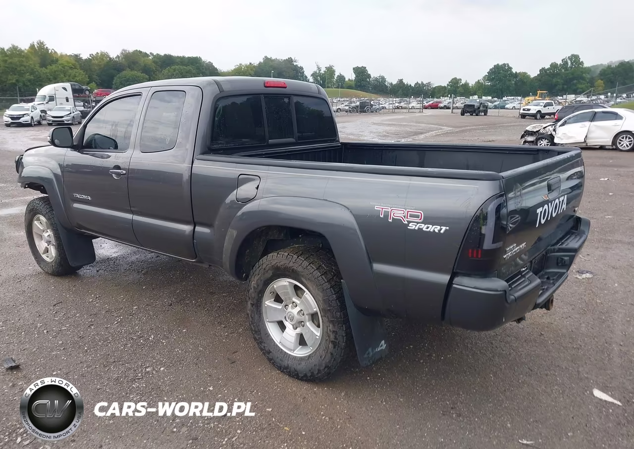 2013 Toyota Tacoma Base V6 VIN:5TFUU4ENXDX056980 - 3