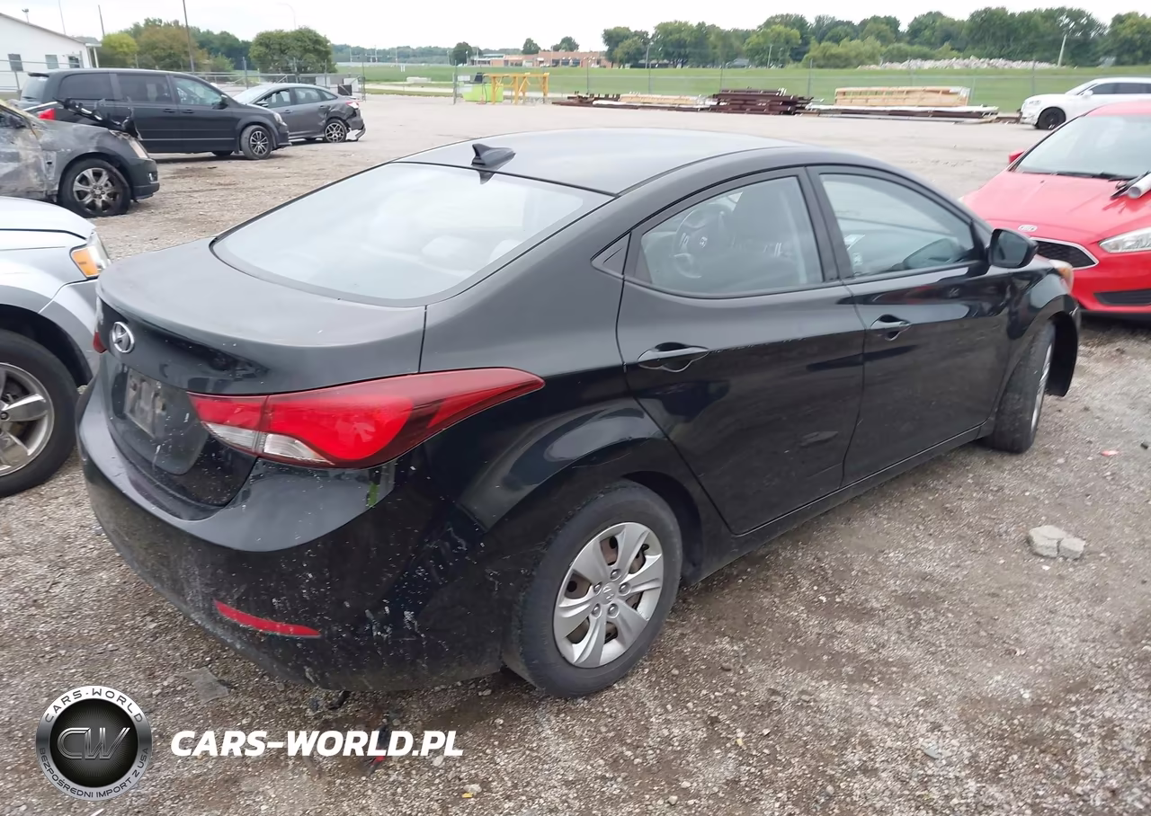 2016 Hyundai Elantra Se VIN:KMHDH4AE2GU606135 - 4