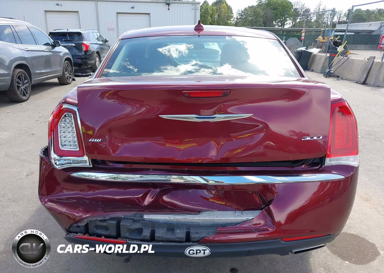 2016 Chrysler 300 Limited VIN:2C3CCARG4GH220469 - 16