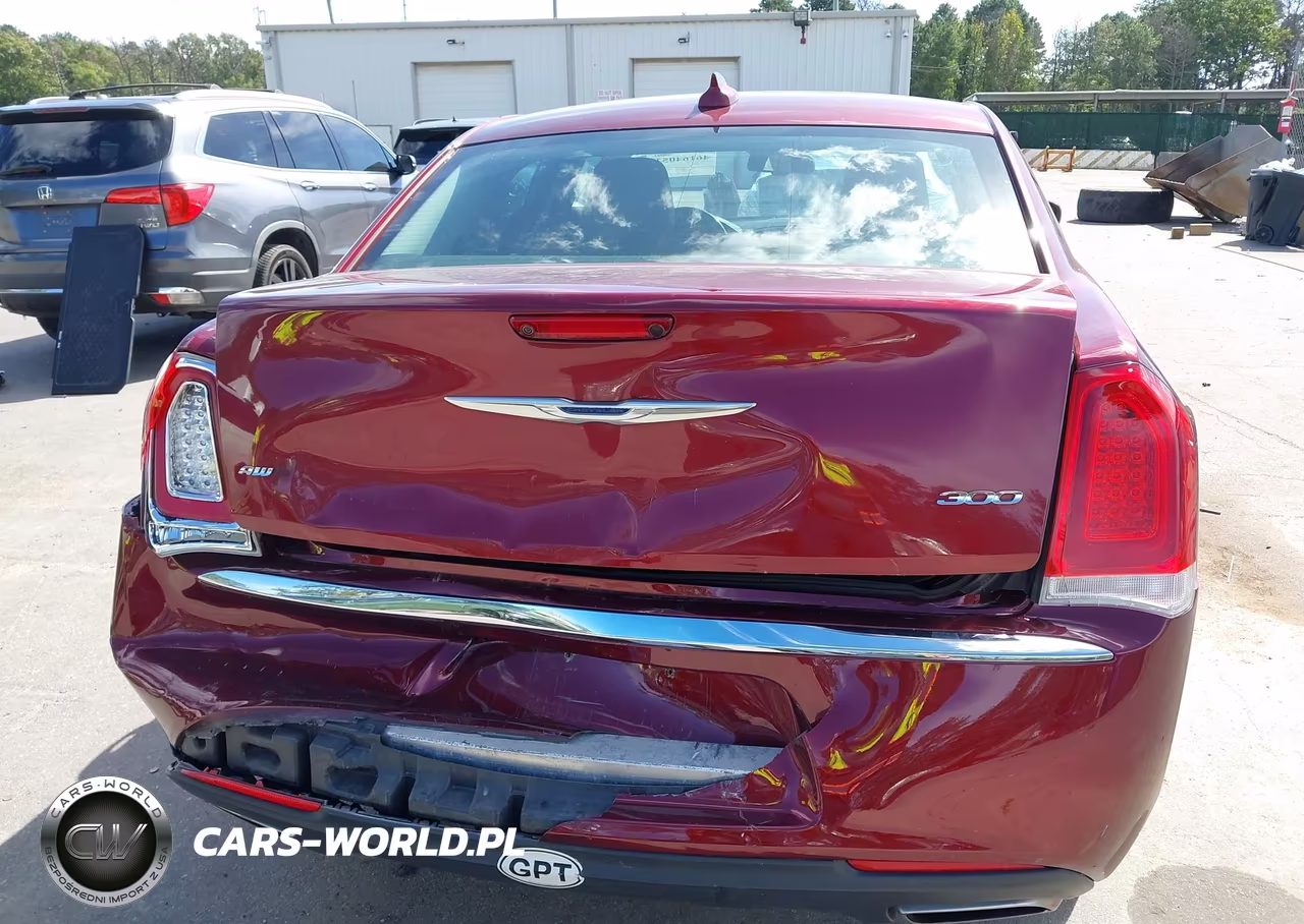 2016 Chrysler 300 Limited VIN:2C3CCARG4GH220469 - 6