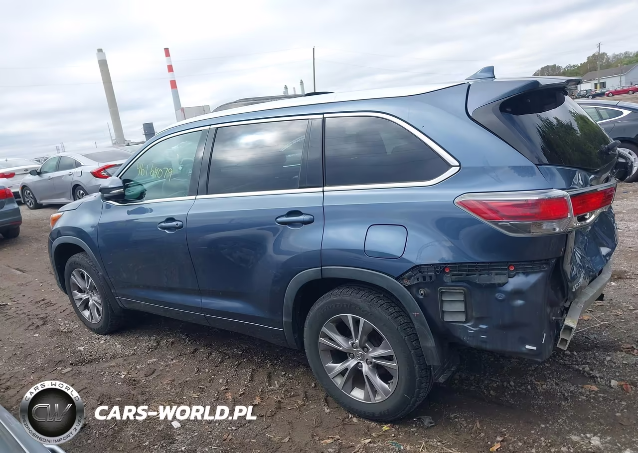 2015 Toyota Highlander Xle V6 VIN:5TDJKRFH3FS208539 - 14