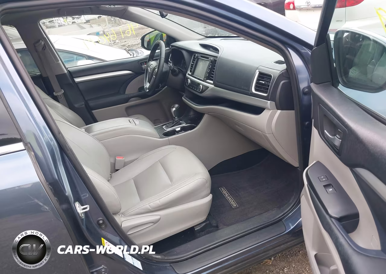 2015 Toyota Highlander Xle V6 VIN:5TDJKRFH3FS208539 - 5