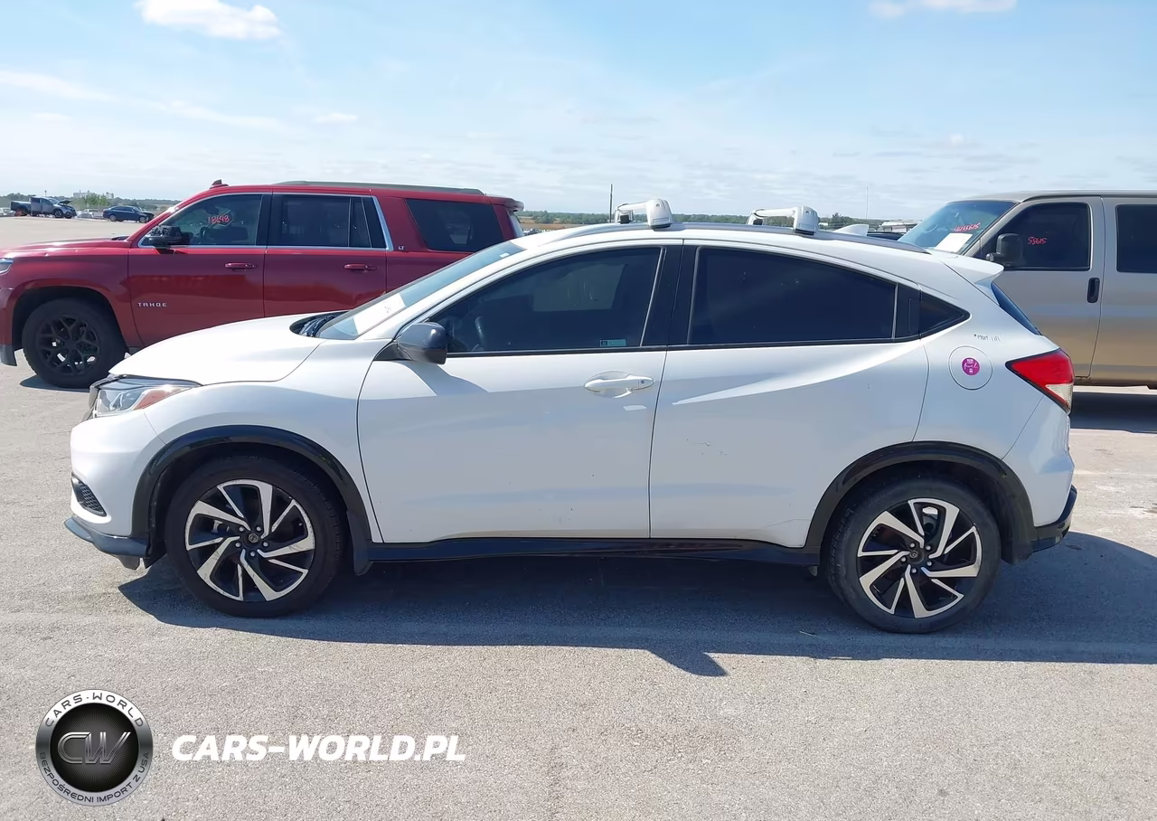 2019 Honda Hr-V Sport VIN:3CZRU6H1XKM734117 - 14
