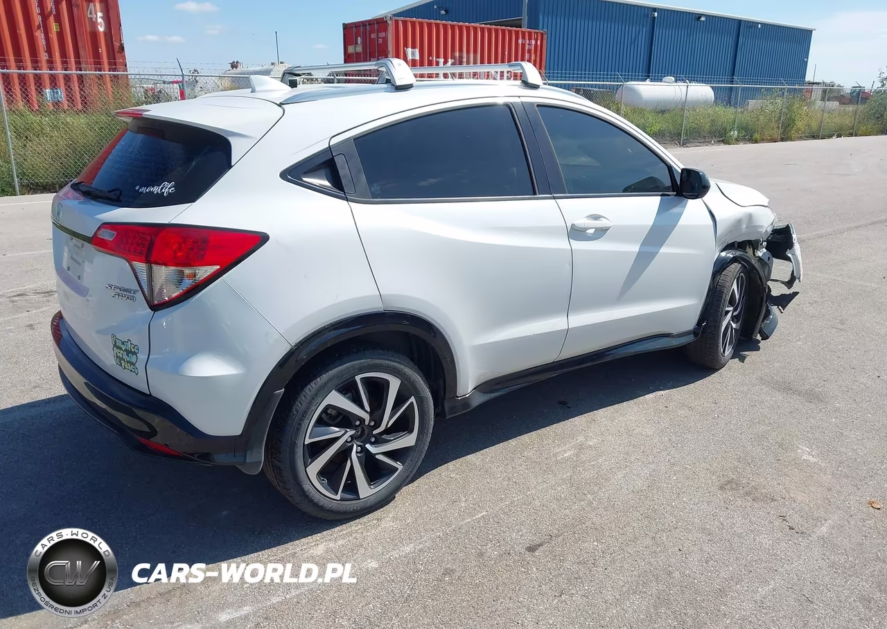 2019 Honda Hr-V Sport VIN:3CZRU6H1XKM734117 - 4