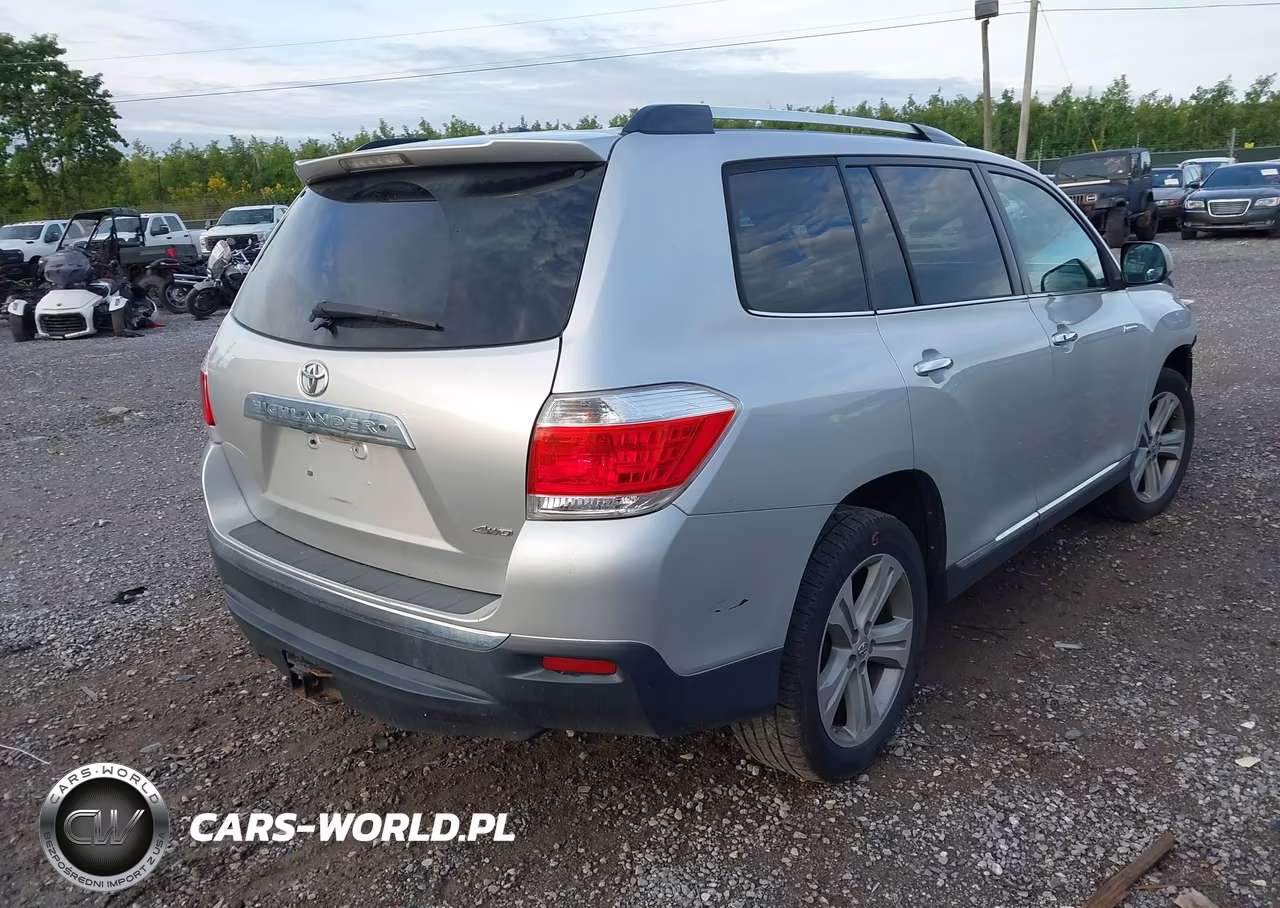 2013 Toyota Highlander Limited V6 VIN:5TDDK3EH7DS226664 - 4