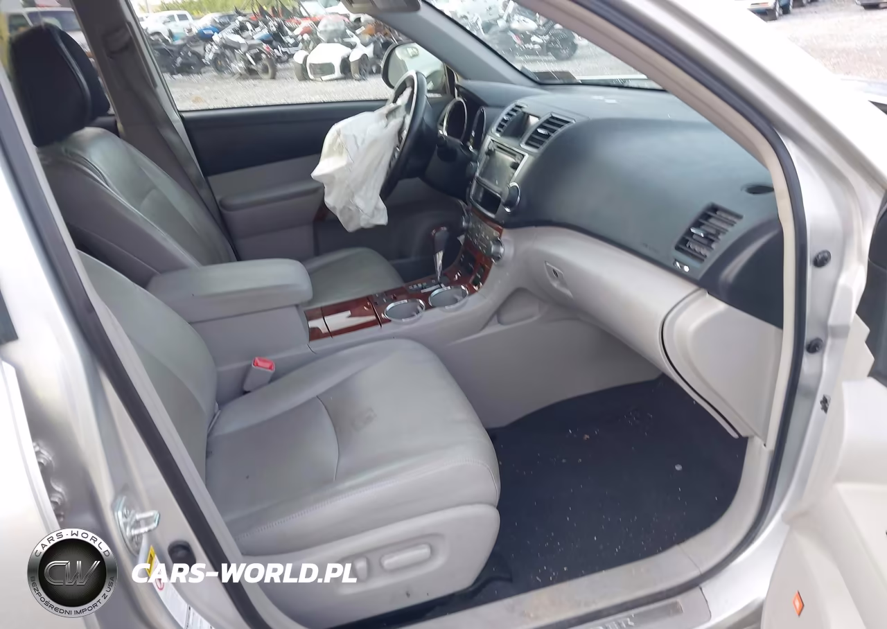2013 Toyota Highlander Limited V6 VIN:5TDDK3EH7DS226664 - 5