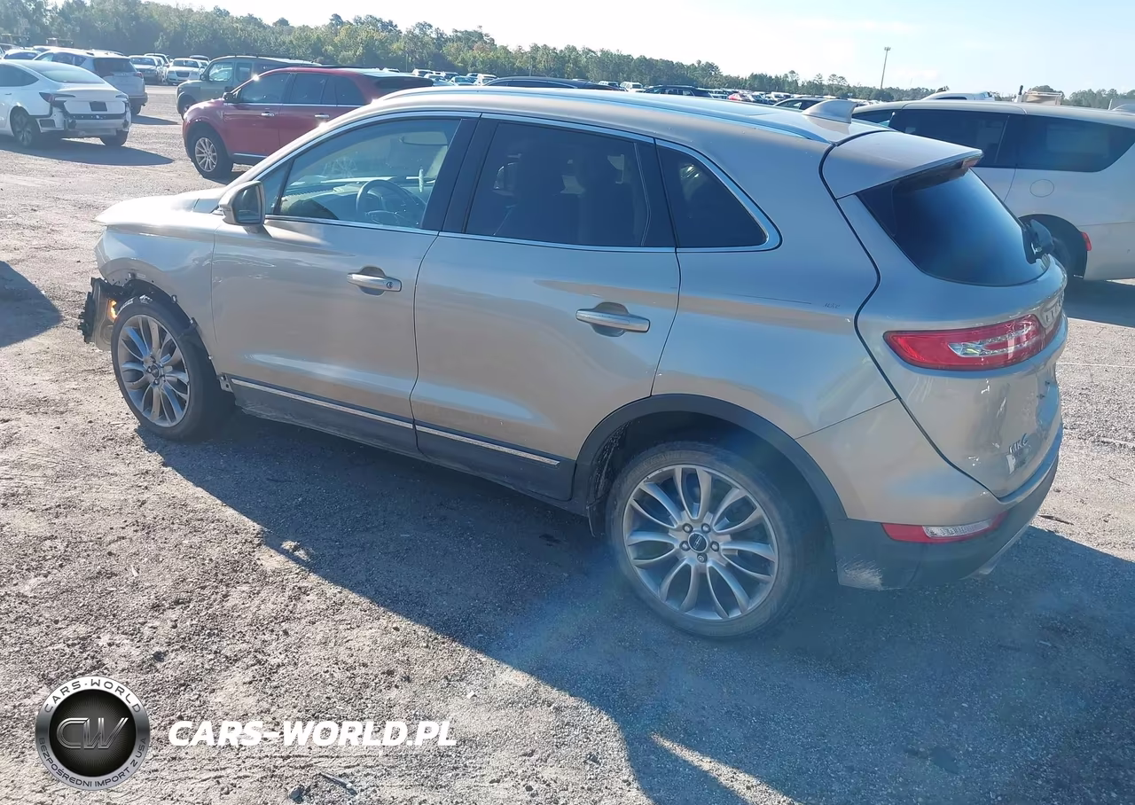 2015 Lincoln Mkc VIN:5LMCJ1A95FUJ32999 - 3