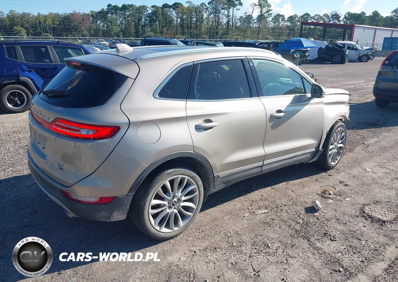 2015 Lincoln Mkc VIN:5LMCJ1A95FUJ32999 - 4