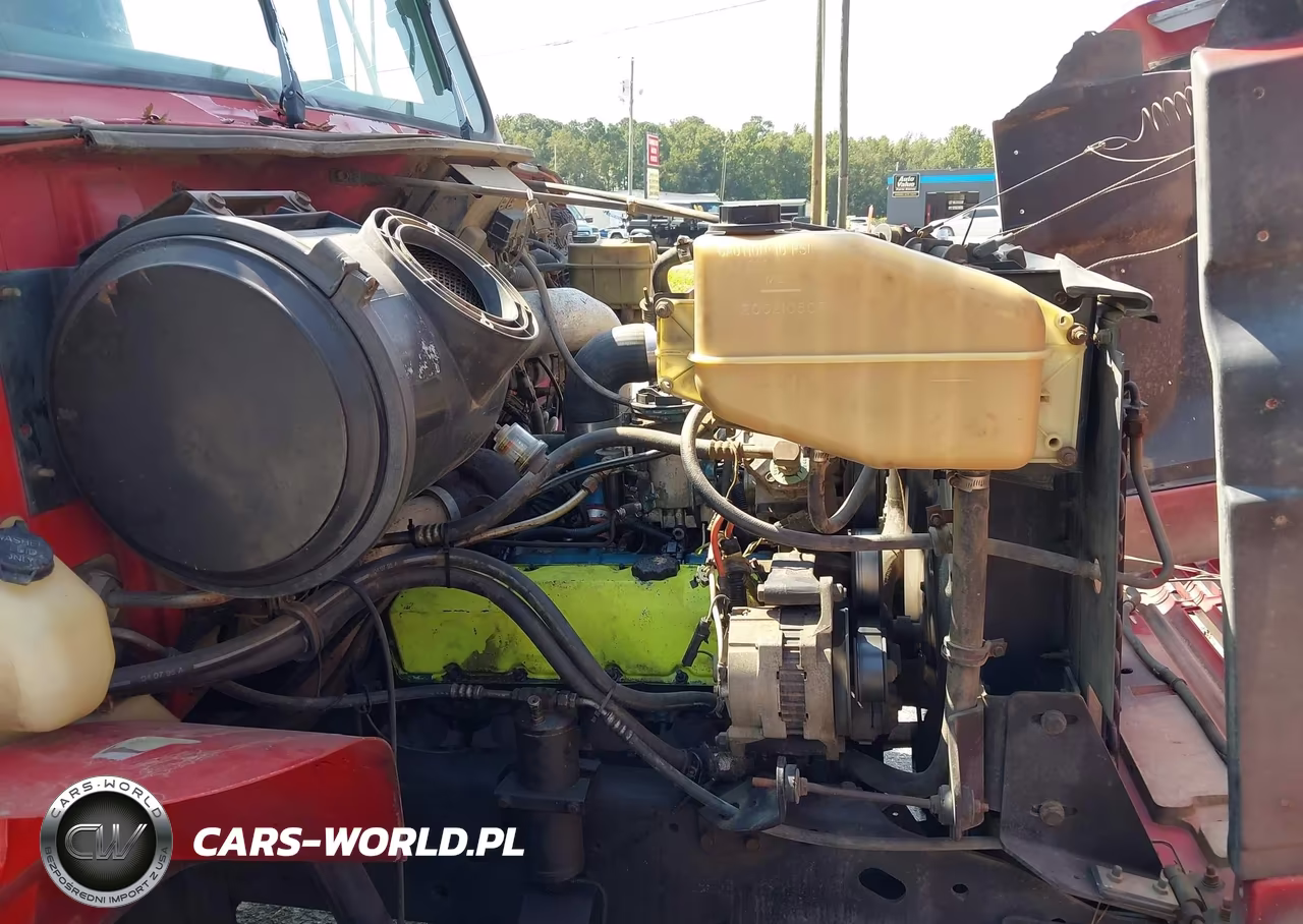1996 International 4000 4700 VIN:1HTSCABK3TH243296 - 11