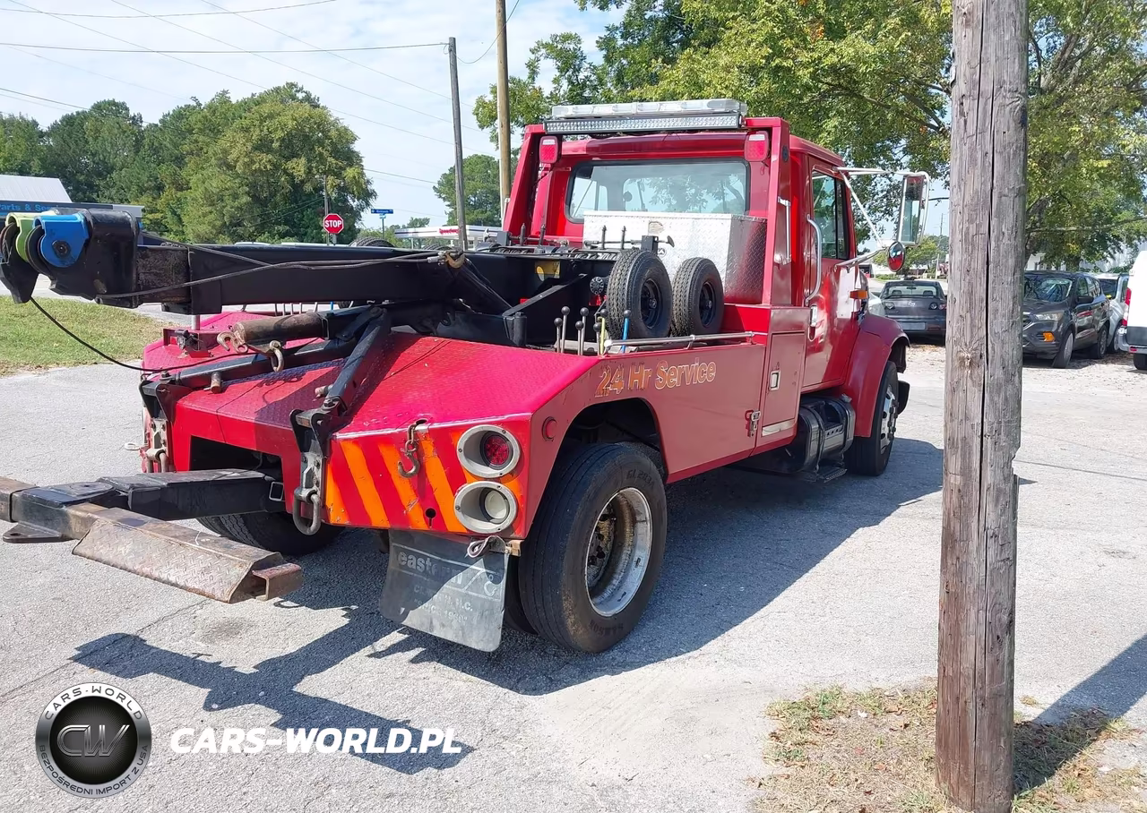 1996 International 4000 4700 VIN:1HTSCABK3TH243296 - 4