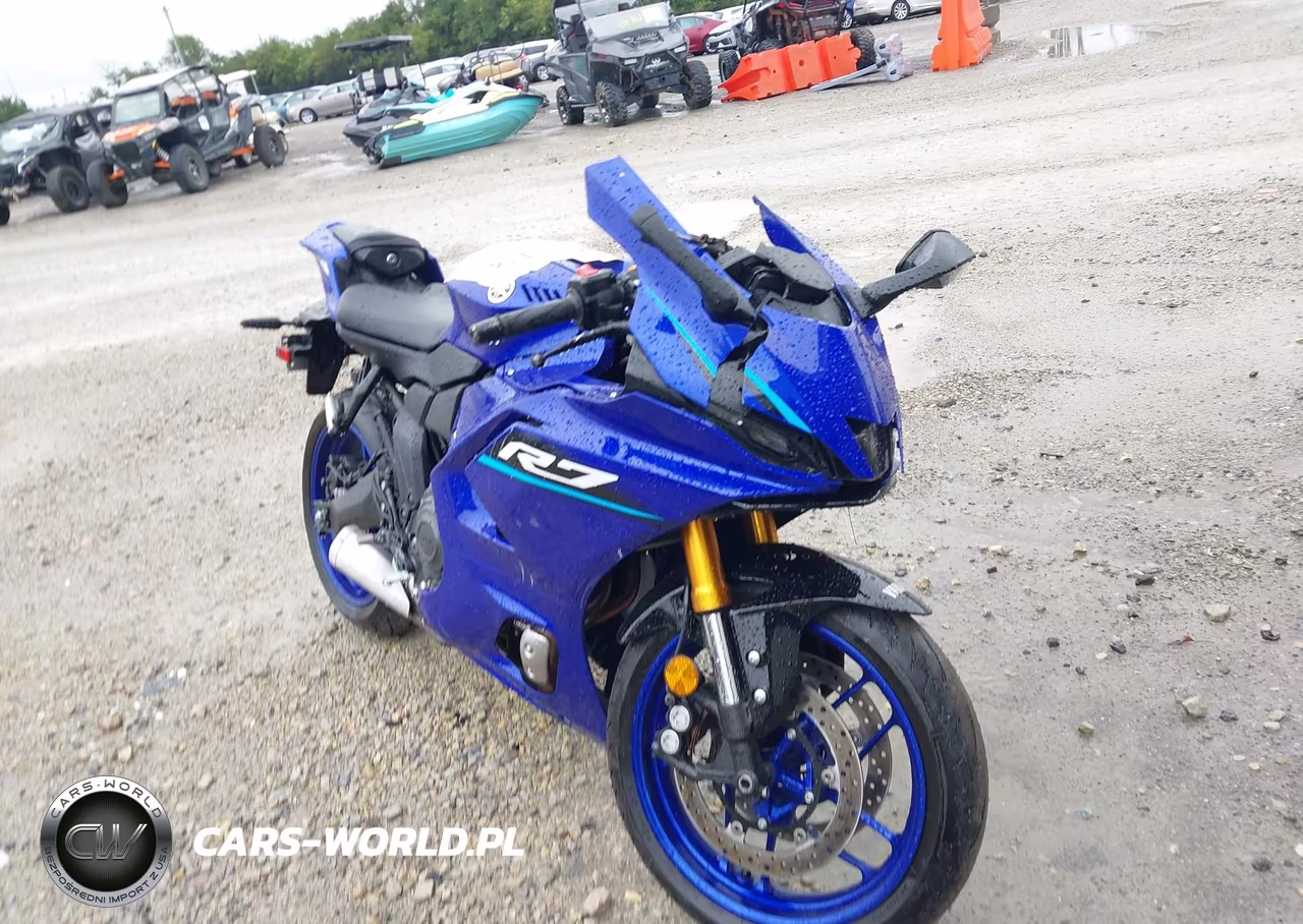 2026 Yamaha Yzfr7