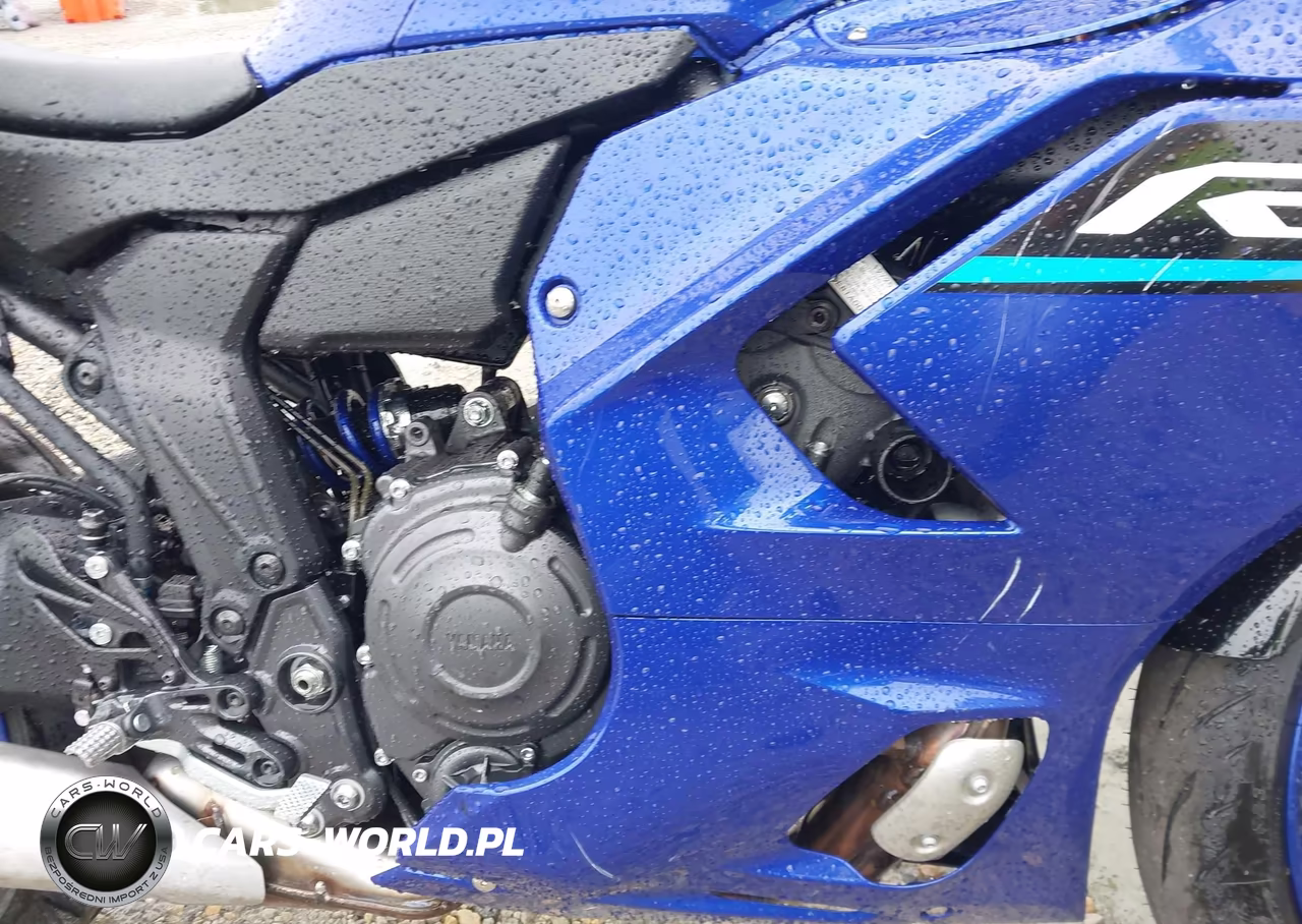 2026 Yamaha Yzfr7 VIN:JYARM60E8TA000588 - 8