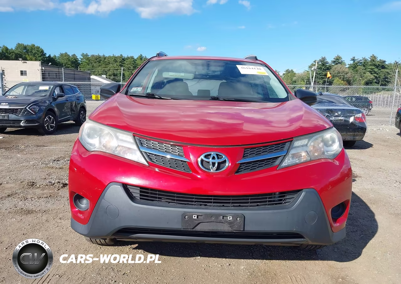 2015 Toyota Rav4 Le VIN:2T3BFREV6FW321061 - 12