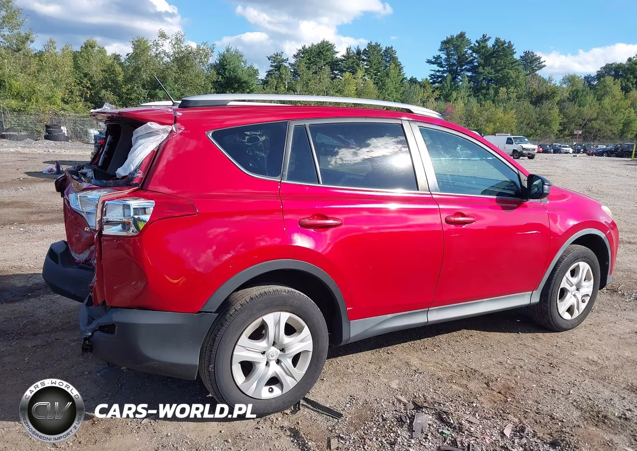 2015 Toyota Rav4 Le VIN:2T3BFREV6FW321061 - 4