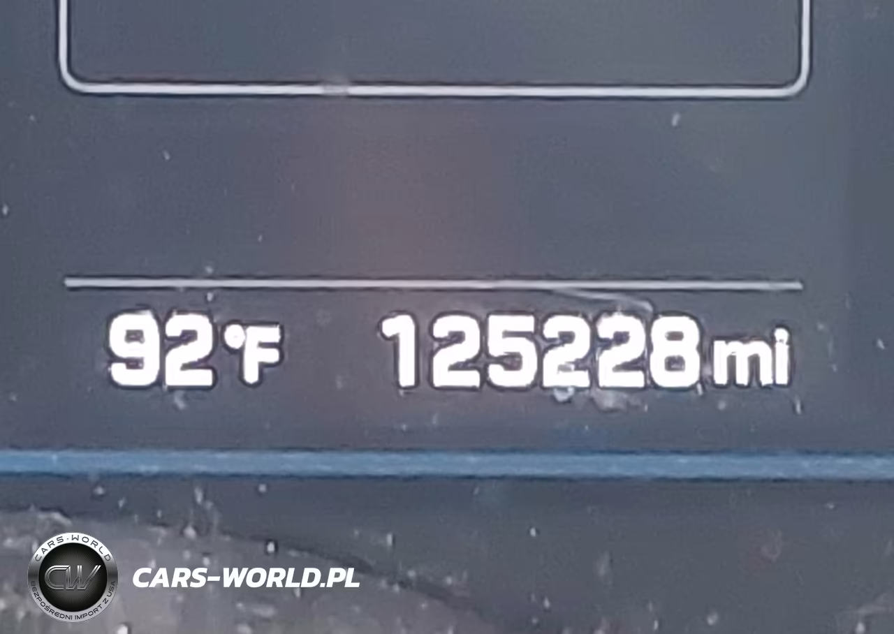 2019 Hyundai Ioniq Plug-In Hybrid VIN:KMHC65LD3KU132863 - 16