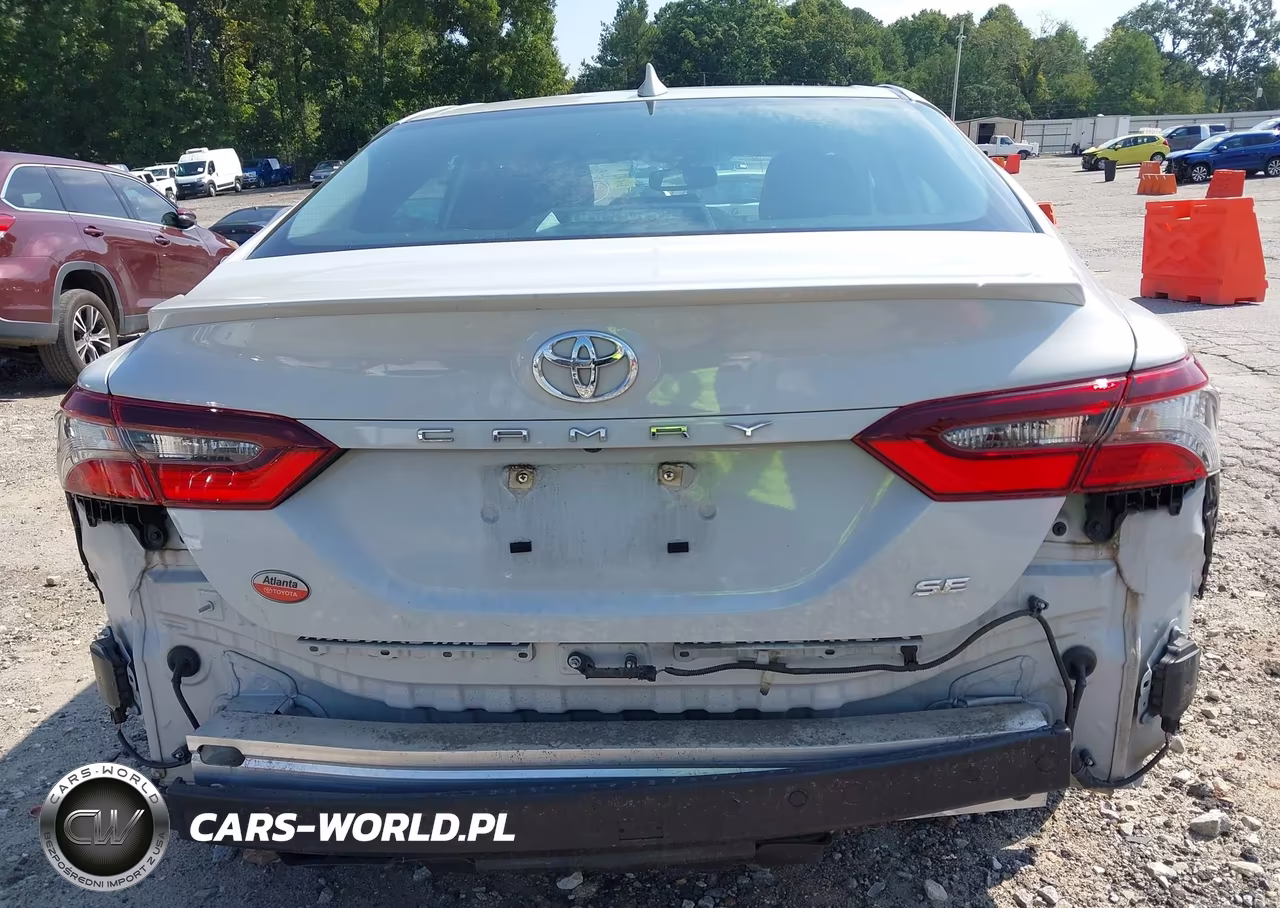 2024 Toyota Camry Se VIN:4T1T11AK8RU193774 - 17