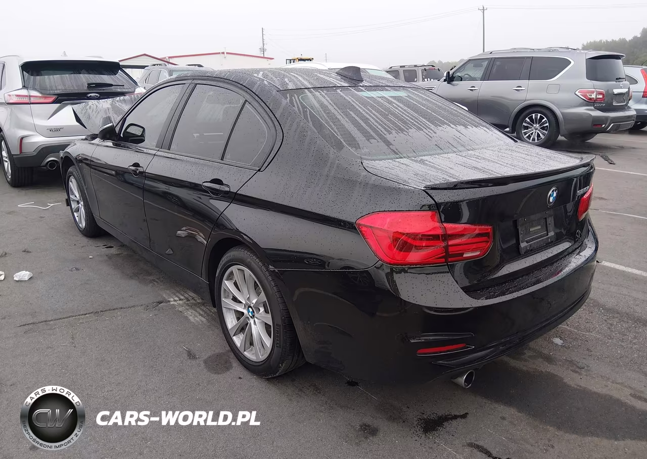 2018 BMW 320I VIN:WBA8E1G52JNU93726 - 3
