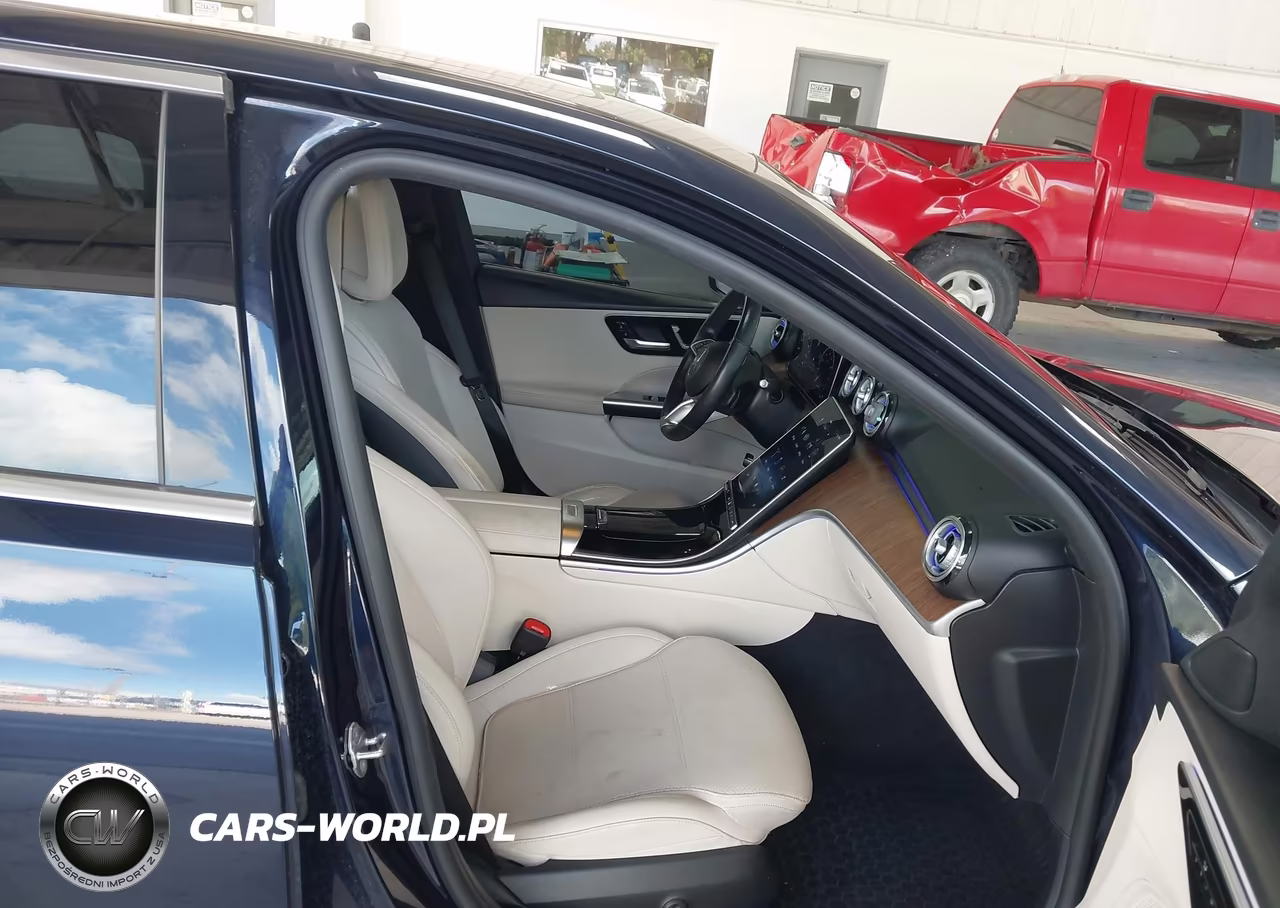 2022 Mercedes-Benz C 300 4Matic VIN:W1KAF4HB9NR063428 - 5