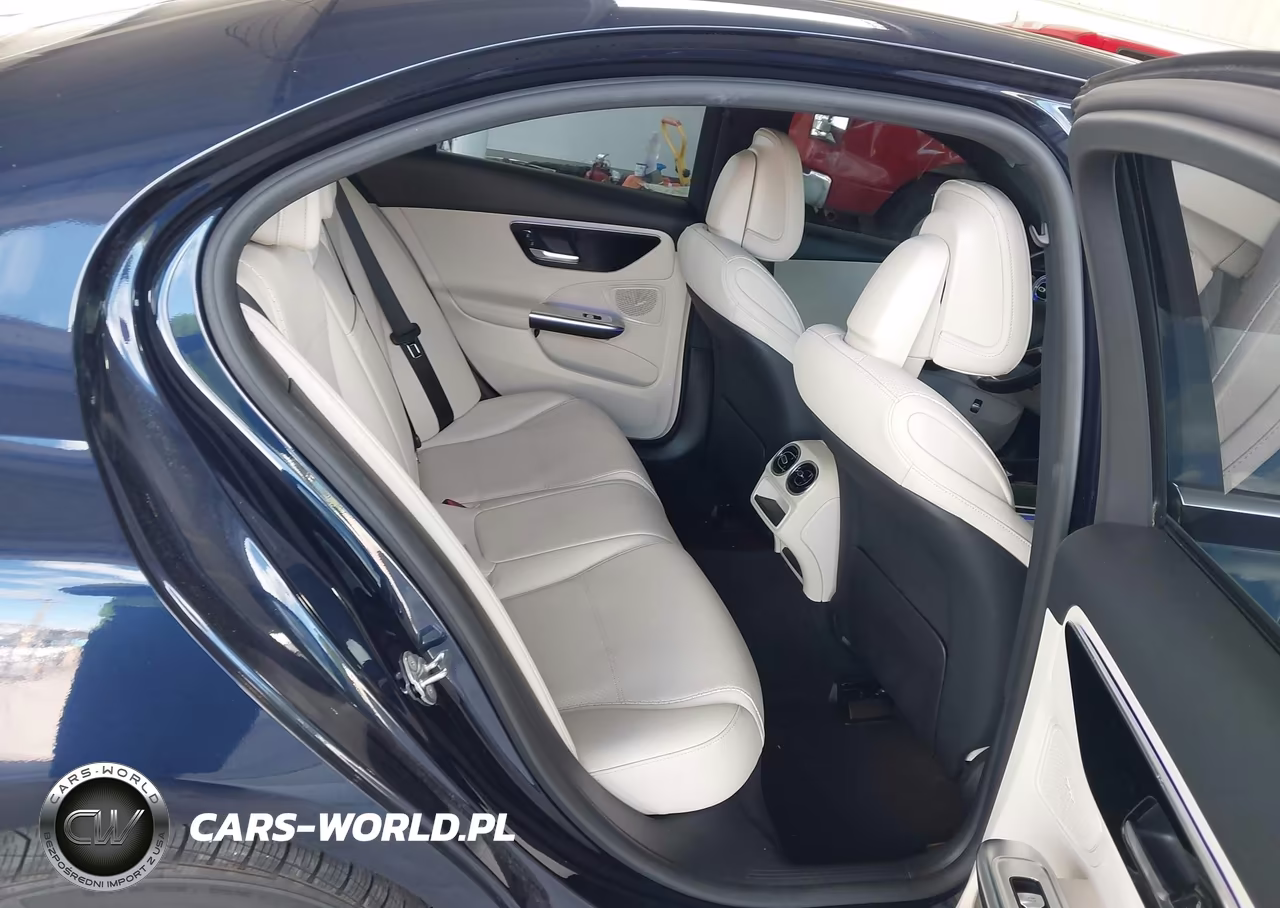 2022 Mercedes-Benz C 300 4Matic VIN:W1KAF4HB9NR063428 - 8