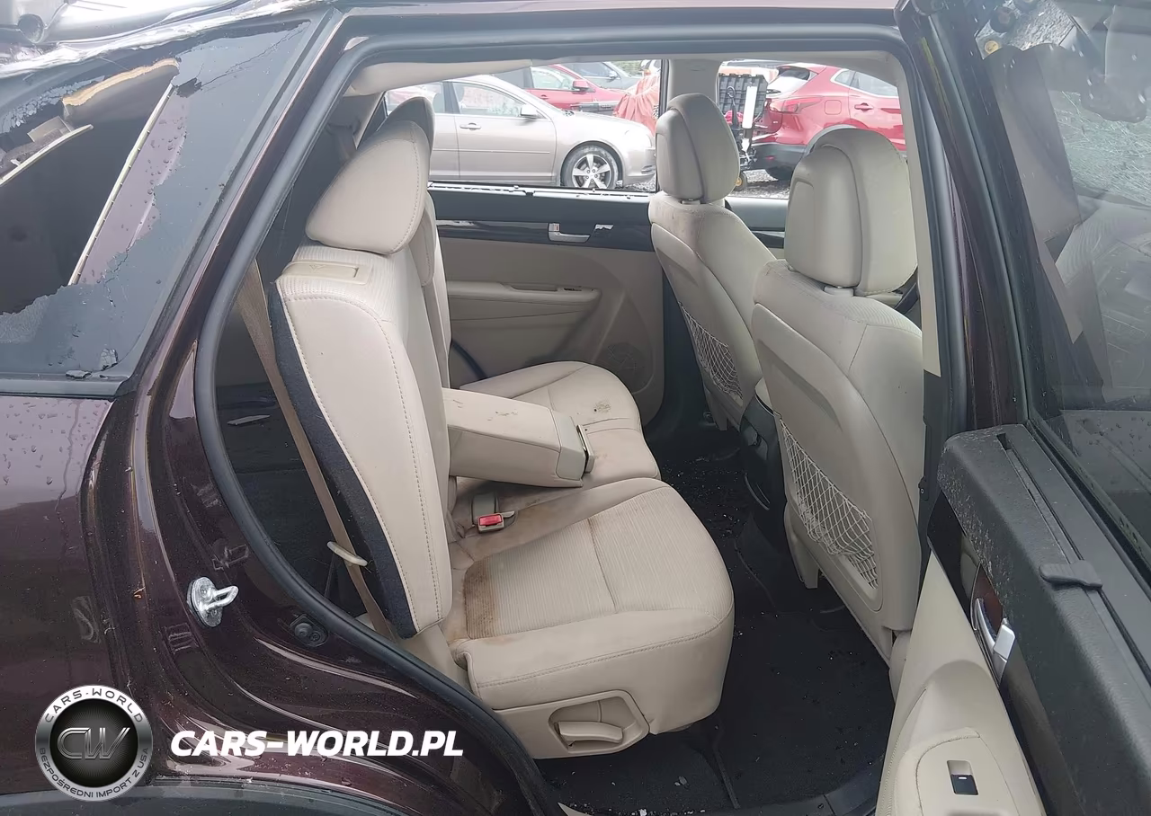 2015 Kia Sorento Lx VIN:5XYKT4A60FG632087 - 8