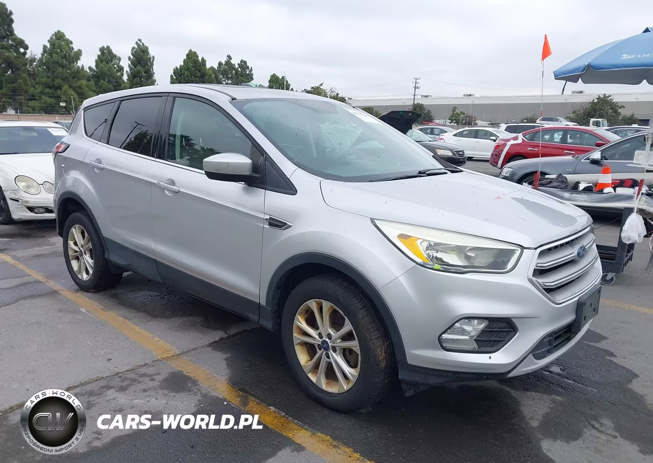 2017 Ford Escape Se VIN:1FMCU9GD5HUA01966 - 1