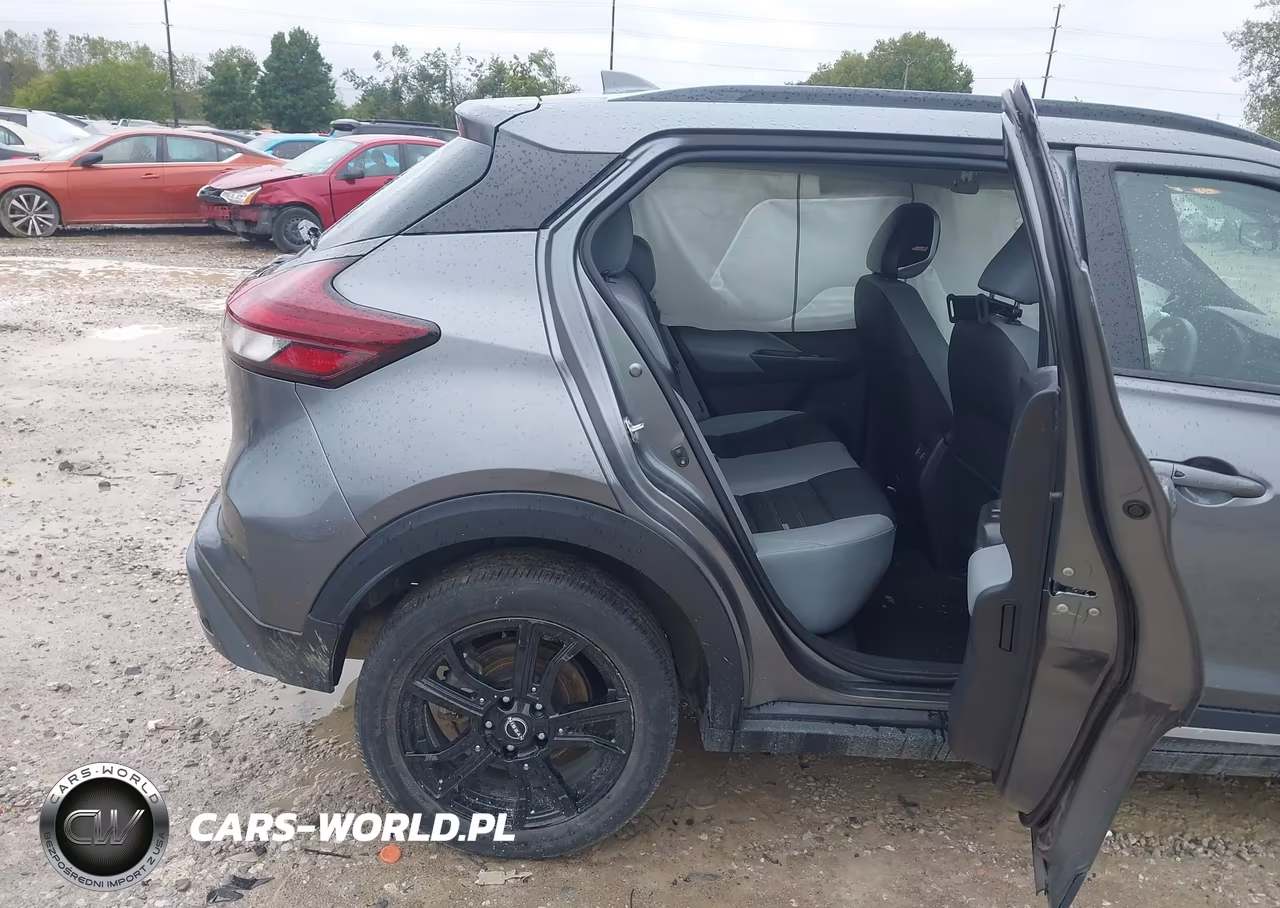 2023 Nissan Kicks Sr Xtronic Cvt VIN:3N1CP5DV2PL562753 - 8