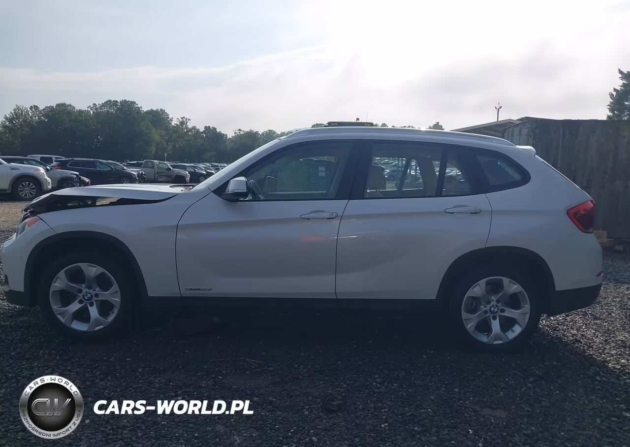 2013 BMW X1 Sdrive28I VIN:WBAVM1C50DVW45745 - 14