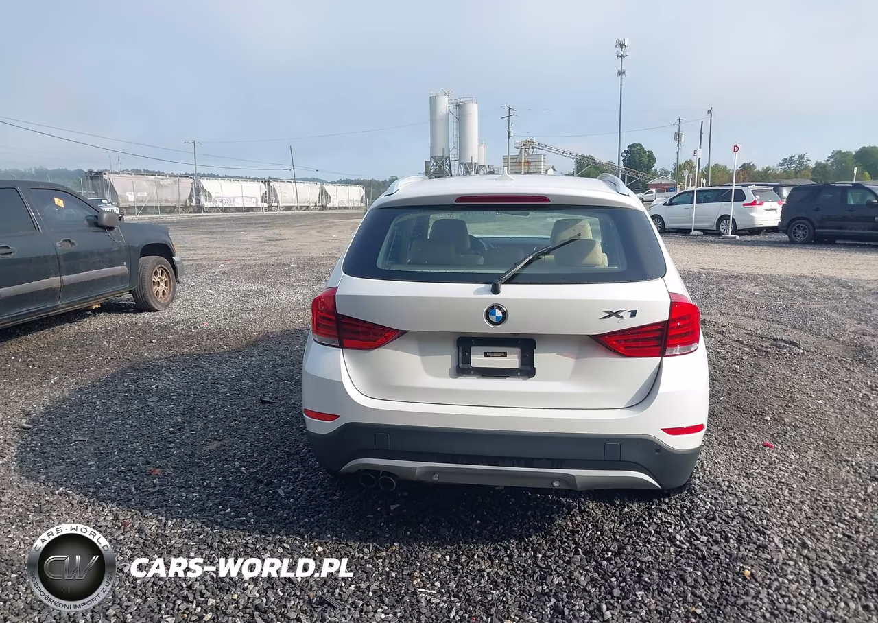 2013 BMW X1 Sdrive28I VIN:WBAVM1C50DVW45745 - 16