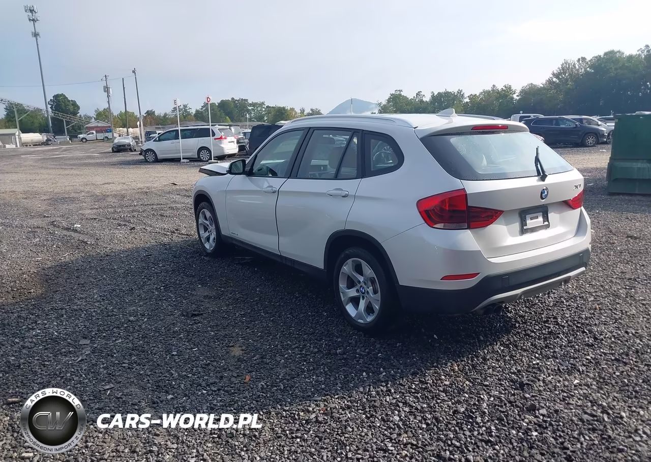 2013 BMW X1 Sdrive28I VIN:WBAVM1C50DVW45745 - 3