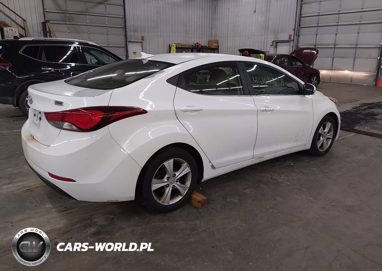 2016 Hyundai Elantra Value Edition VIN:5NPDH4AE0GH718382 - 4
