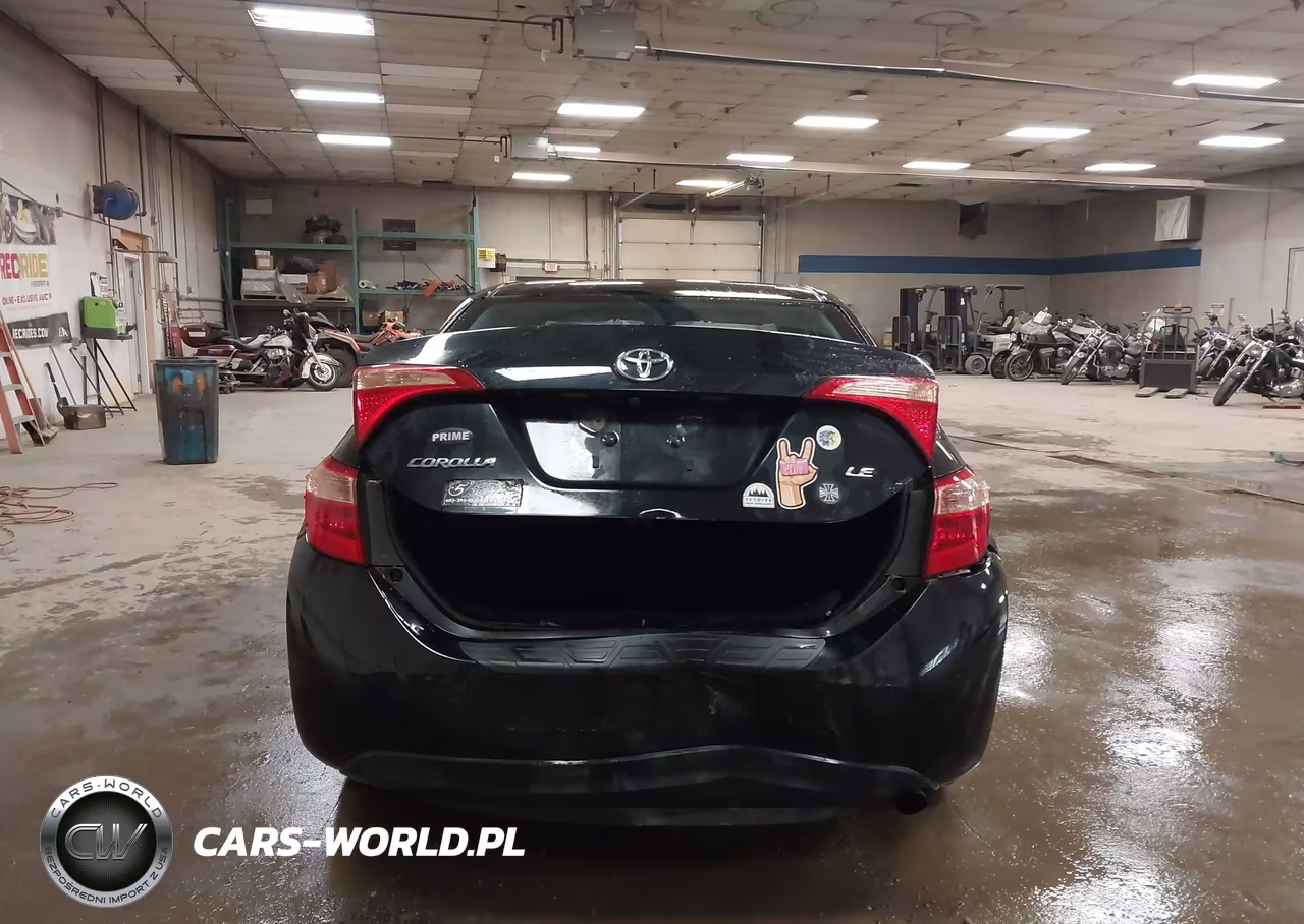 2017 Toyota Corolla Le VIN:2T1BURHE2HC776326 - 16