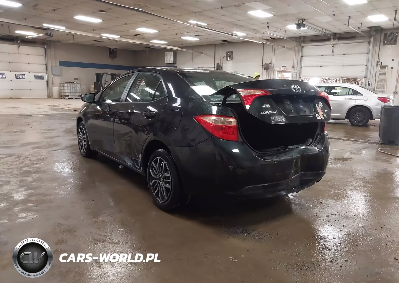2017 Toyota Corolla Le VIN:2T1BURHE2HC776326 - 3