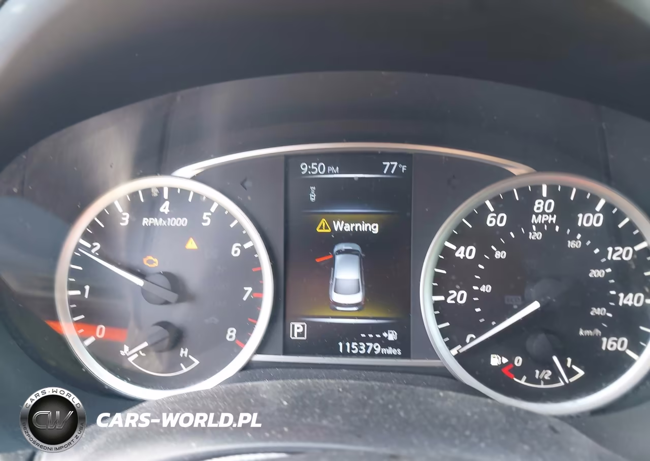2018 Nissan Sentra Sr VIN:3N1AB7AP5JY256180 - 7