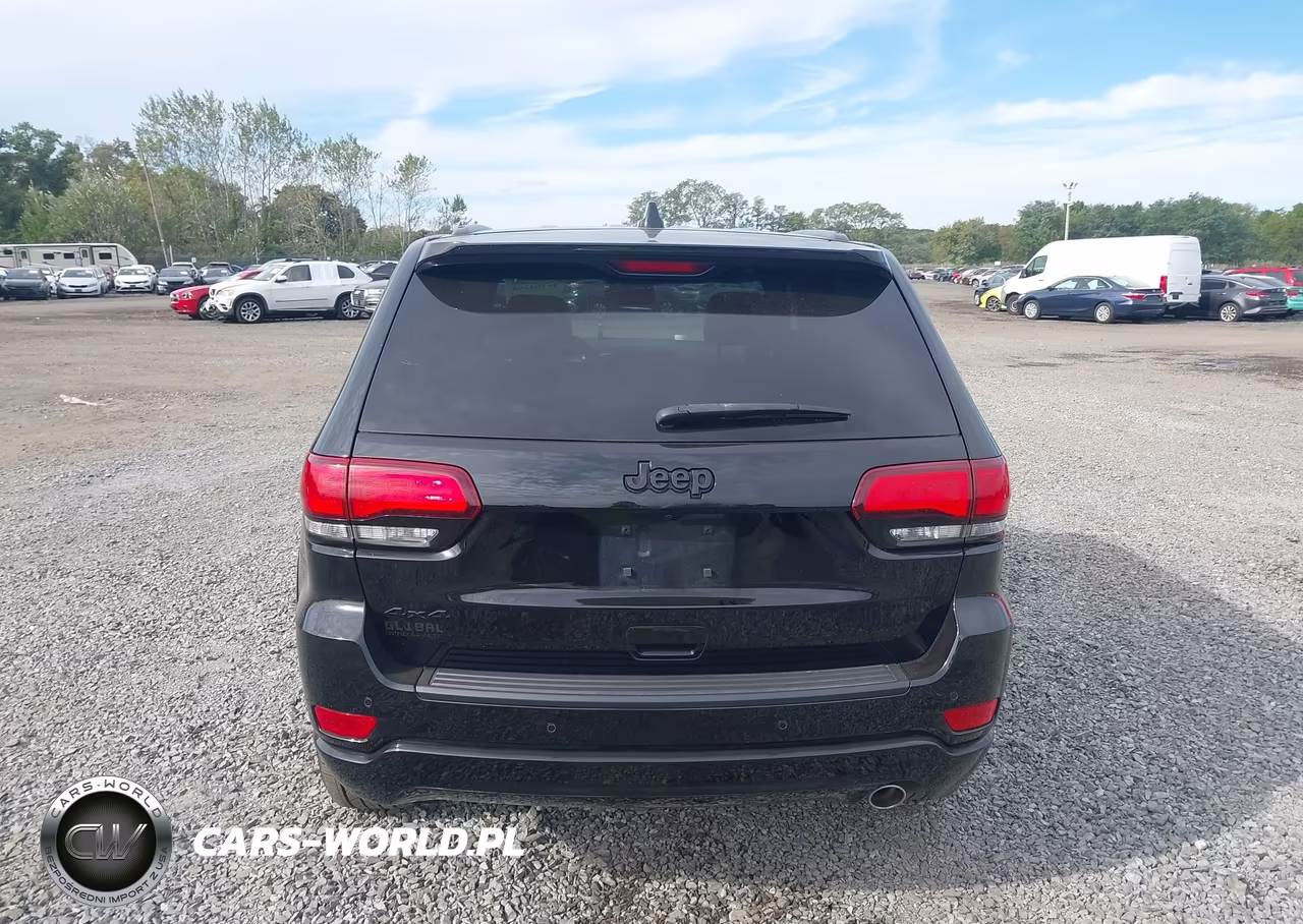 2020 Jeep Grand Cherokee Altitude 4X4 VIN:1C4RJFAG3LC290627 - 16