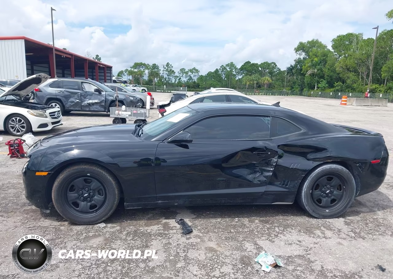 2011 Chevrolet Camaro 2Ls VIN:2G1FA1ED5B9201984 - 13