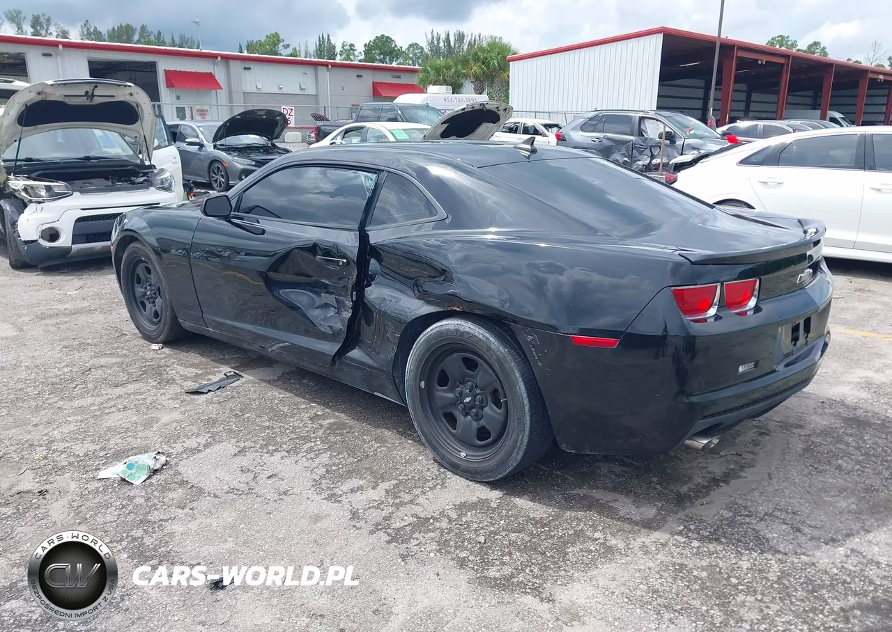 2011 Chevrolet Camaro 2Ls VIN:2G1FA1ED5B9201984 - 3