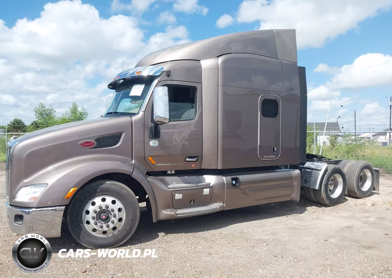 2019 Peterbilt 579 VIN:1XPBD49X7KD604157 - 14