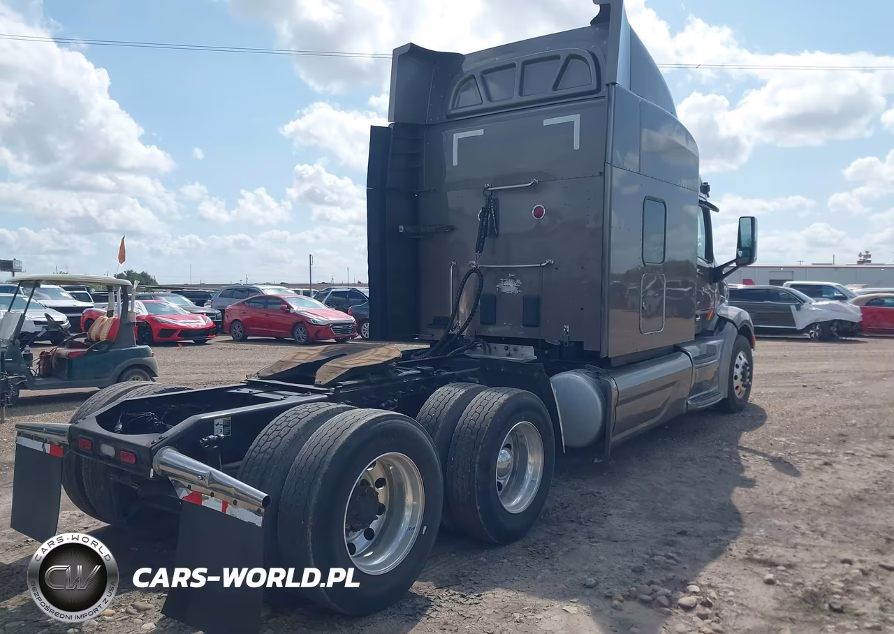 2019 Peterbilt 579 VIN:1XPBD49X7KD604157 - 4