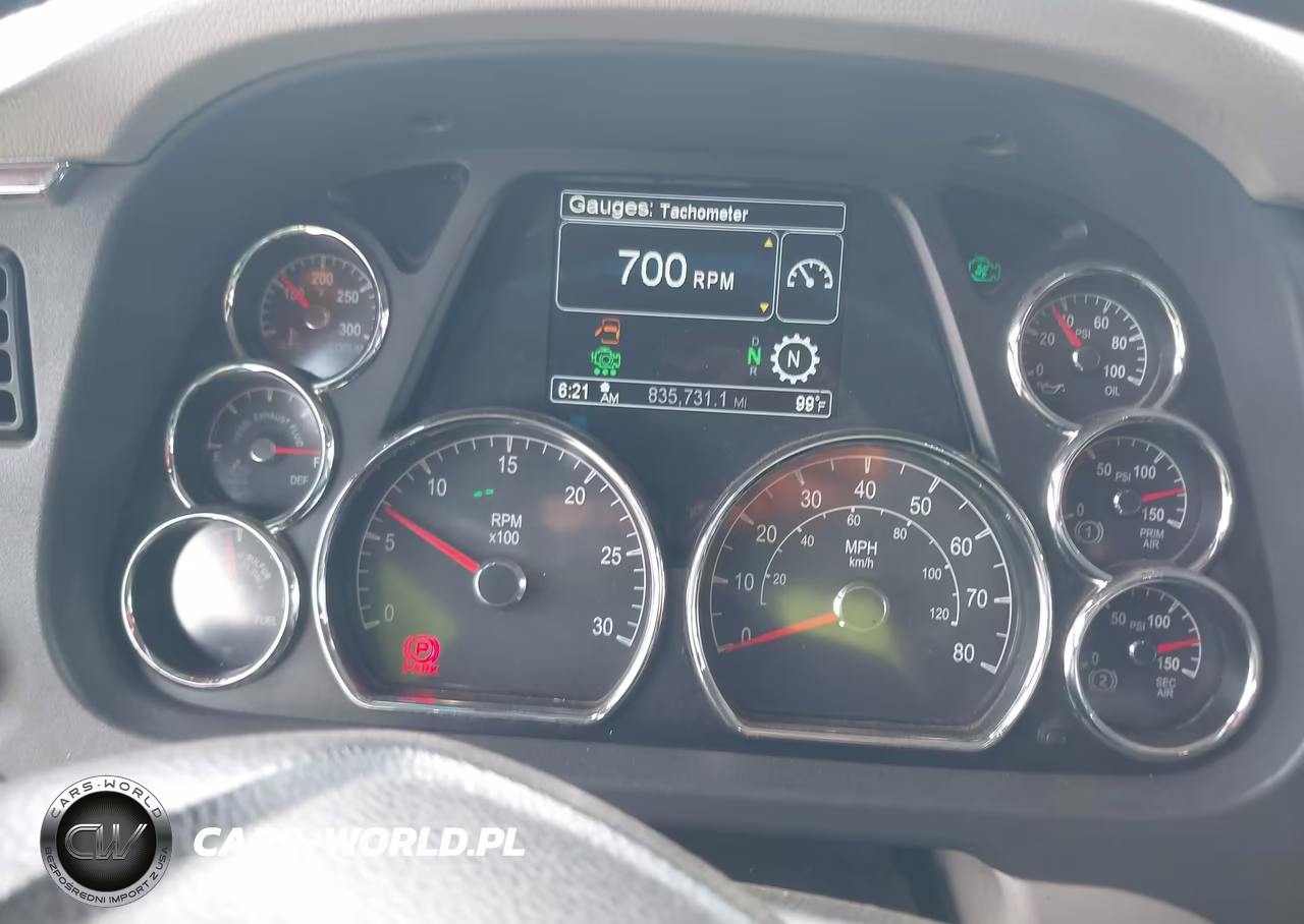 2019 Peterbilt 579 VIN:1XPBD49X7KD604157 - 7