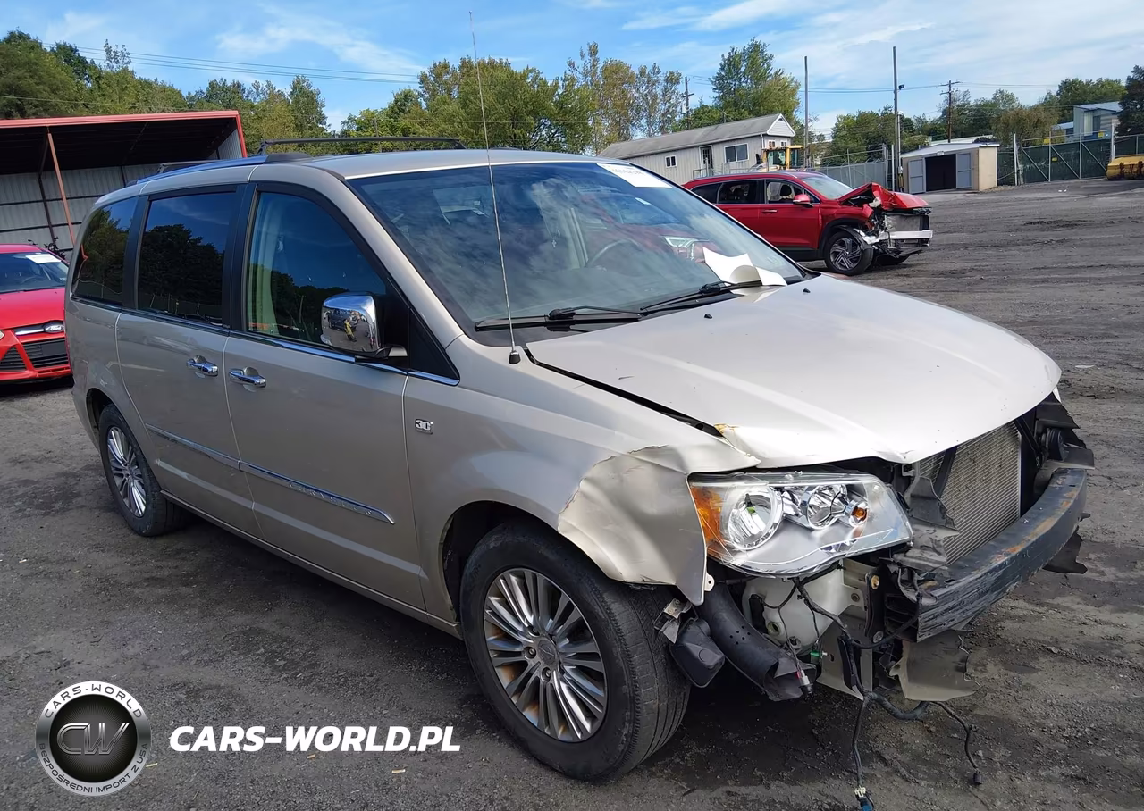 2014 Chrysler Town & Country Touring-L 30Th Anniversary