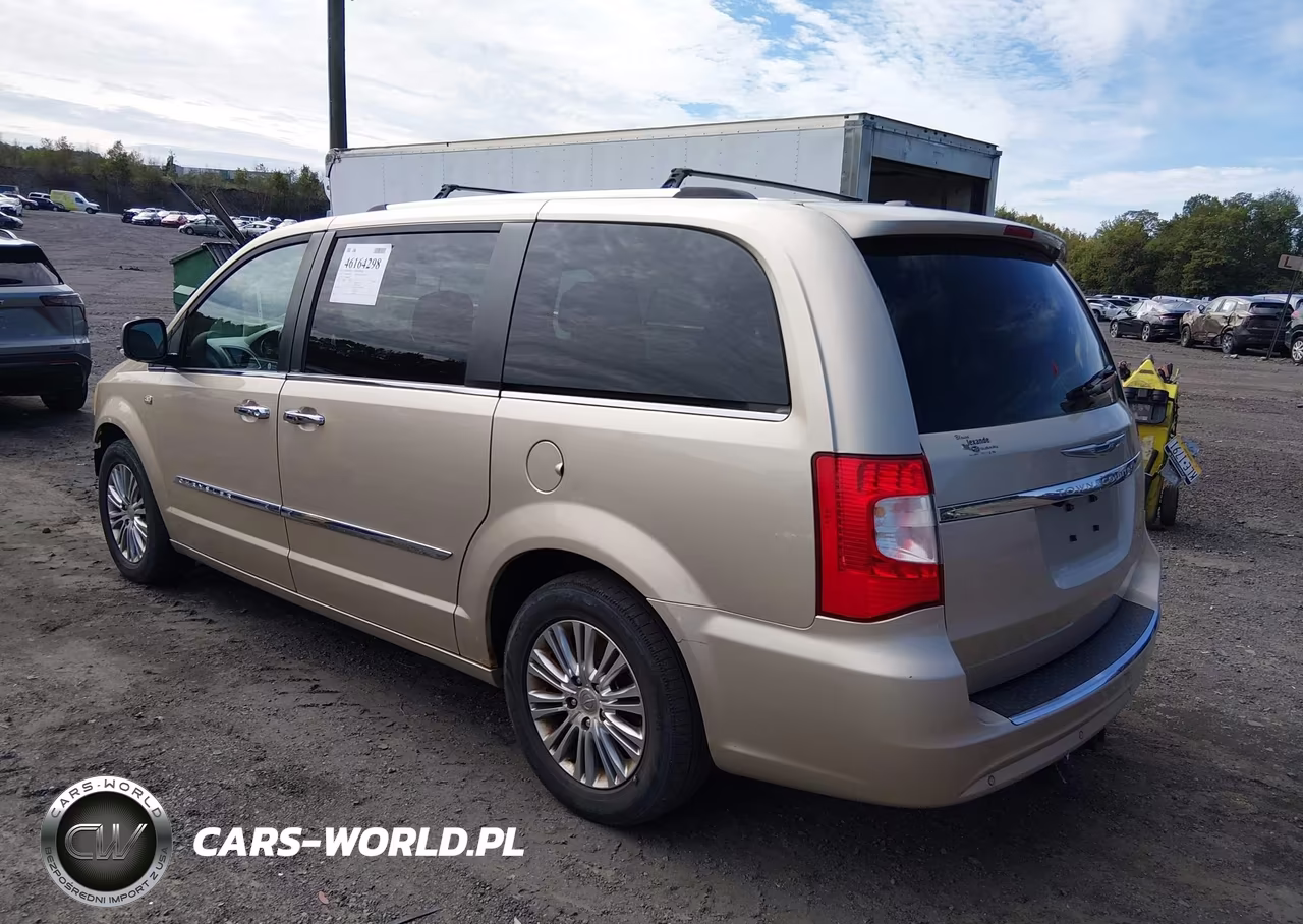 2014 Chrysler Town & Country Touring-L 30Th Anniversary VIN:2C4RC1CG5ER229204 - 3