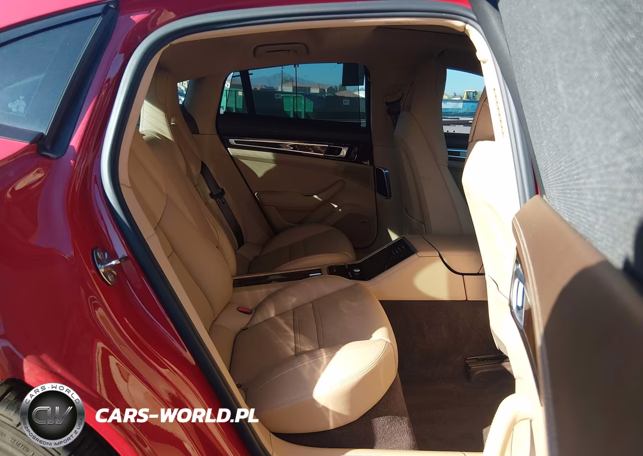 2018 Porsche Panamera 4S VIN:WP0AB2A70JL134500 - 8