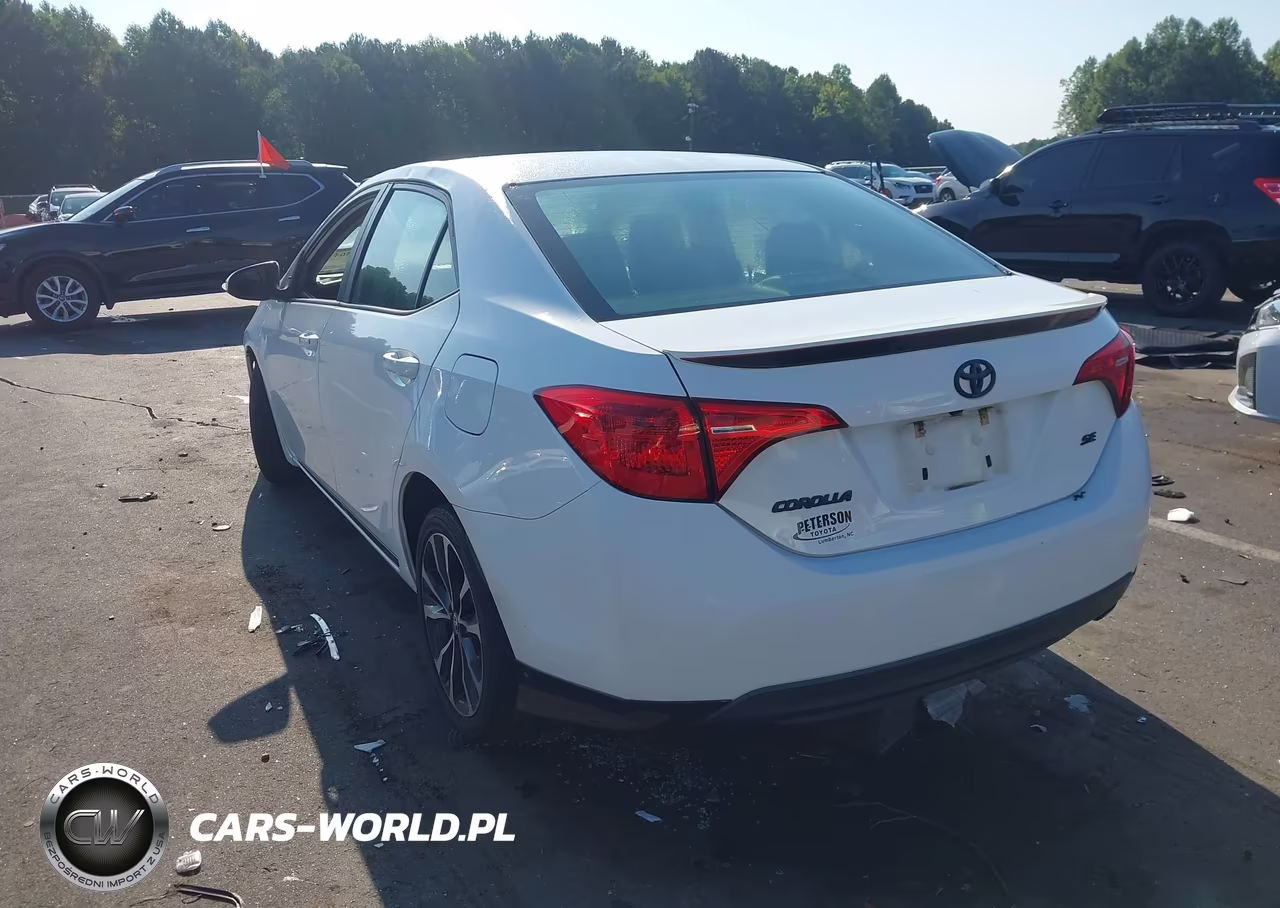 2017 Toyota Corolla Se VIN:2T1BURHE4HC891543 - 3