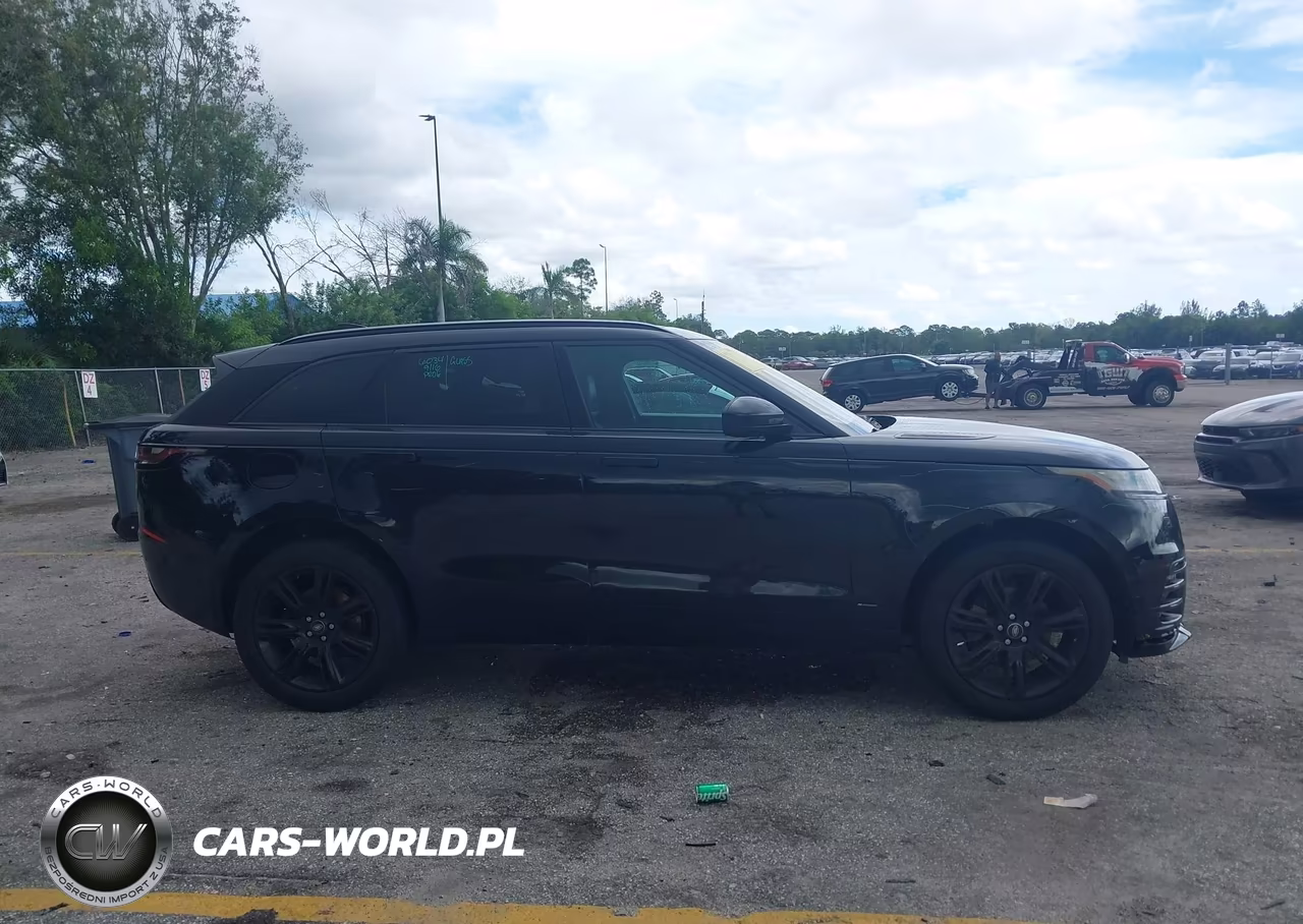 2018 Land Rover Range Rover Velar P250 Se R-Dynamic VIN:SALYL2RXXJA741900 - 13